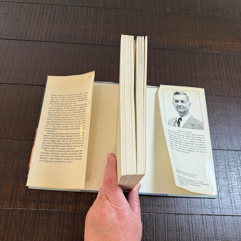 Woody Hayes and the 100-Yard War Jerry Brondfield 1974 First‎ Edition Hardcover